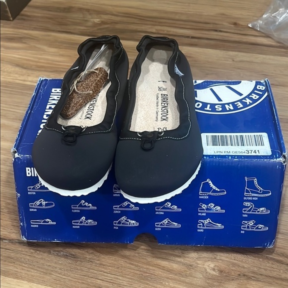 Birkenstock women’s Ponca Flats TX Black size  7-7.5 or Euro 38 Narrow Fit
